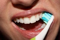 How To Clean Your Teeth - 9 Step-By-Step Guide