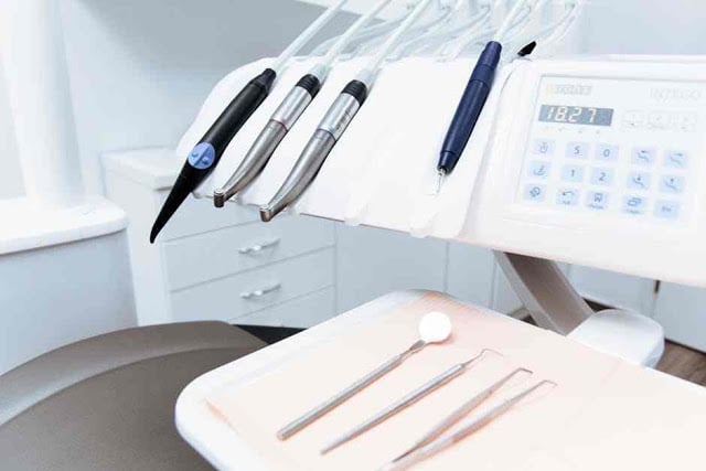 5 Ways to Replace a Missing Tooth 5 Ways to Replace a Missing Tooth