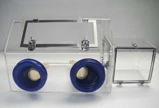 Mini-Glove-Box-with-Airlock Layman’s Guide – The Working of the Glove Box