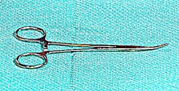 Curved Hemostat