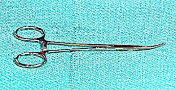 Curved Hemostat