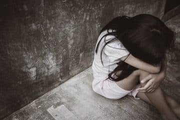 4 Signs Of Depression In Teens That You Should Never Ignore