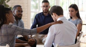 5 Reasons Volunteering May Benefit Alcohol or Drug Recovery