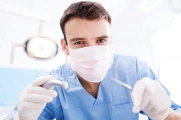What Type of Dental Treatment Can I Receive From a Cosmetic Dentist Near Me?