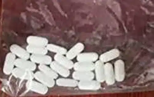 44334 white pill