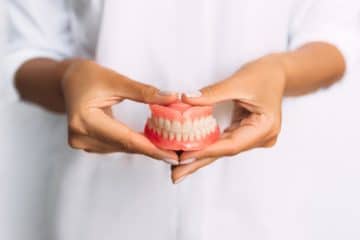 A Quick Guide To Choosing The Best Dentures For You A Quick Guide To Choosing The Best Dentures For You