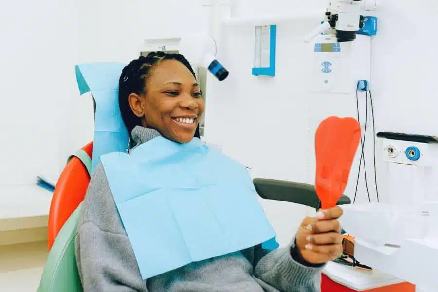 Dental Care: The Best Guide for First Time Denture-Wearers