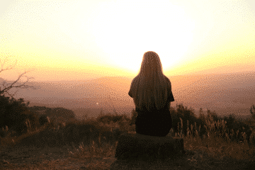 How Low Self-esteem Can Lead to Depression in Middle-aged Adults