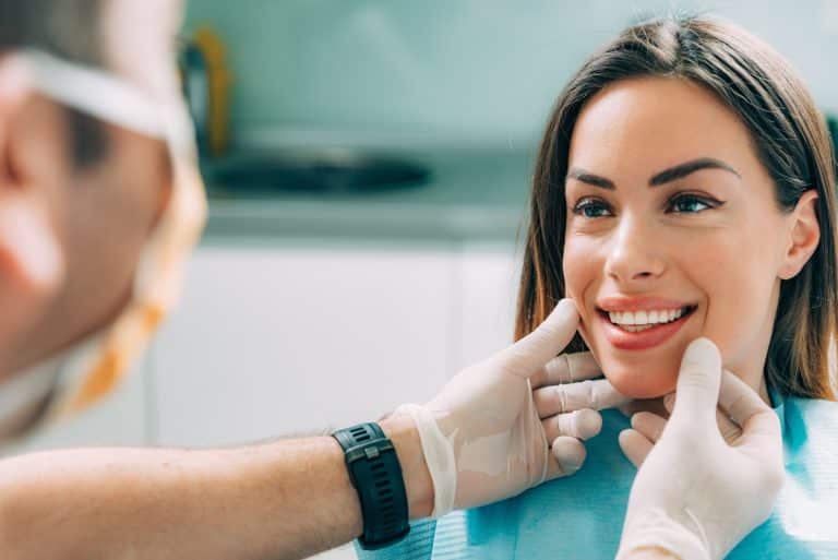 What To Do After A Cosmetic Dentistry Procedure: 6 Aftercare Tips