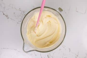 making Italian Butter cookies - Healthsoothe