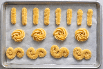 making Italian Butter cookies - Healthsoothe