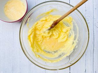 making Italian Butter cookies - Healthsoothe