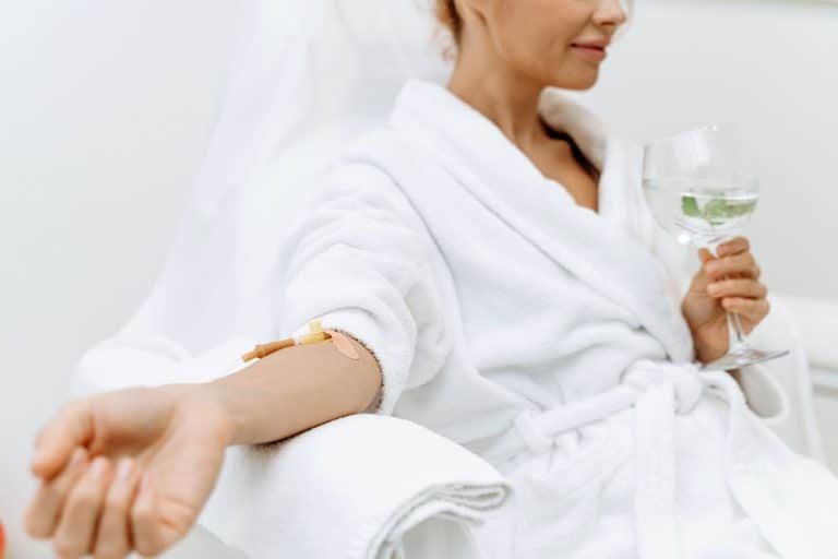 A Complete Guide To IV Therapy: How It Works, Types, Benefits, And What To Expect