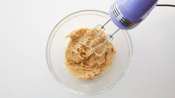 directions to make Butterfinger Pie - Healthsoothe
