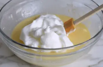making lemon pudding cakes - Healthsoothe