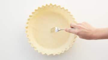 directions to make Butterfinger Pie - Healthsoothe