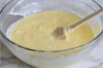 making lemon pudding cakes - Healthsoothe
