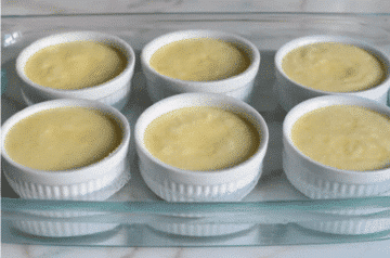 making lemon pudding cakes - Healthsoothe