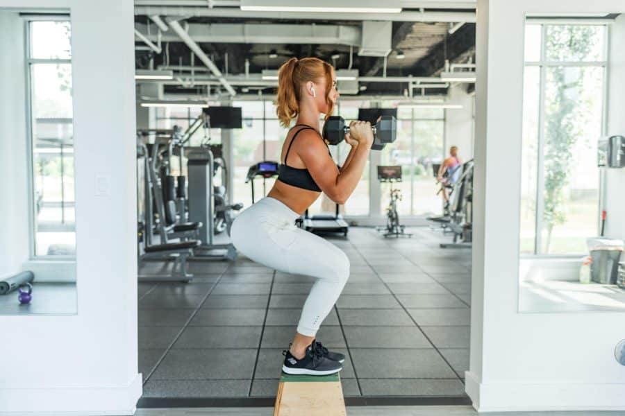 Knees Caving In During Squats? Here's Your Correction Plan