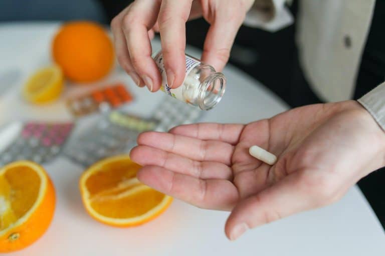 9 Signs You're Suffering from Calcium Deficiency