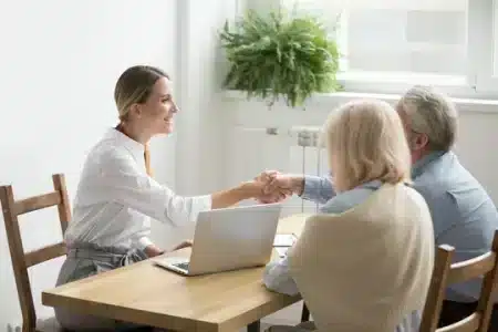 What to Look for In a Health Insurance Broker