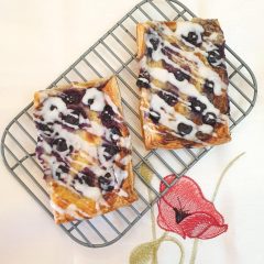 Blueberry Danish with Mascarpone - Healthsoothe