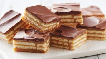 Cracker Toffee - Healthsoothe