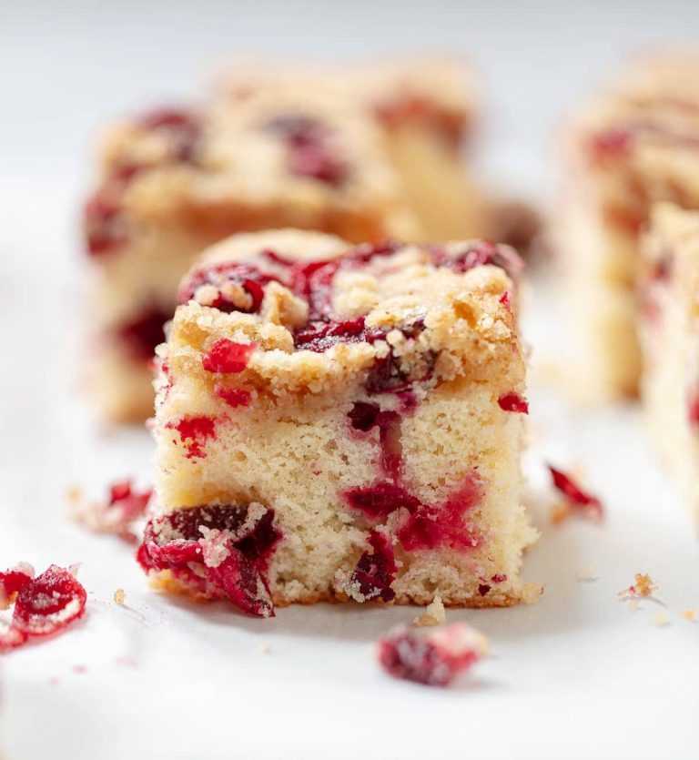 The Delicious and Festive Cranberry Coffee Cake | Learn the Secret Recipe That Makes It Perfect for Both Brunch and Dessert cranberry coffee cake - Healthsoothe
