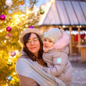 embracing motherhood after 40 the courageous journey of single women through double donation CkZ