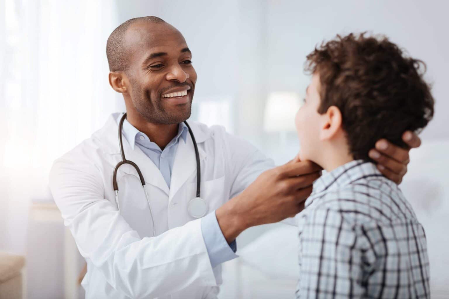 The importance of choosing the right paediatrician for your child’s health journey paediatrician doctor with child scaled 1