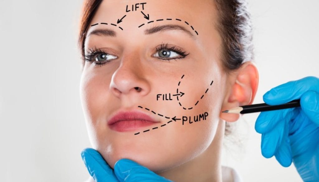 How Facial Contouring Can Create a Slimmer and More Youthful Look